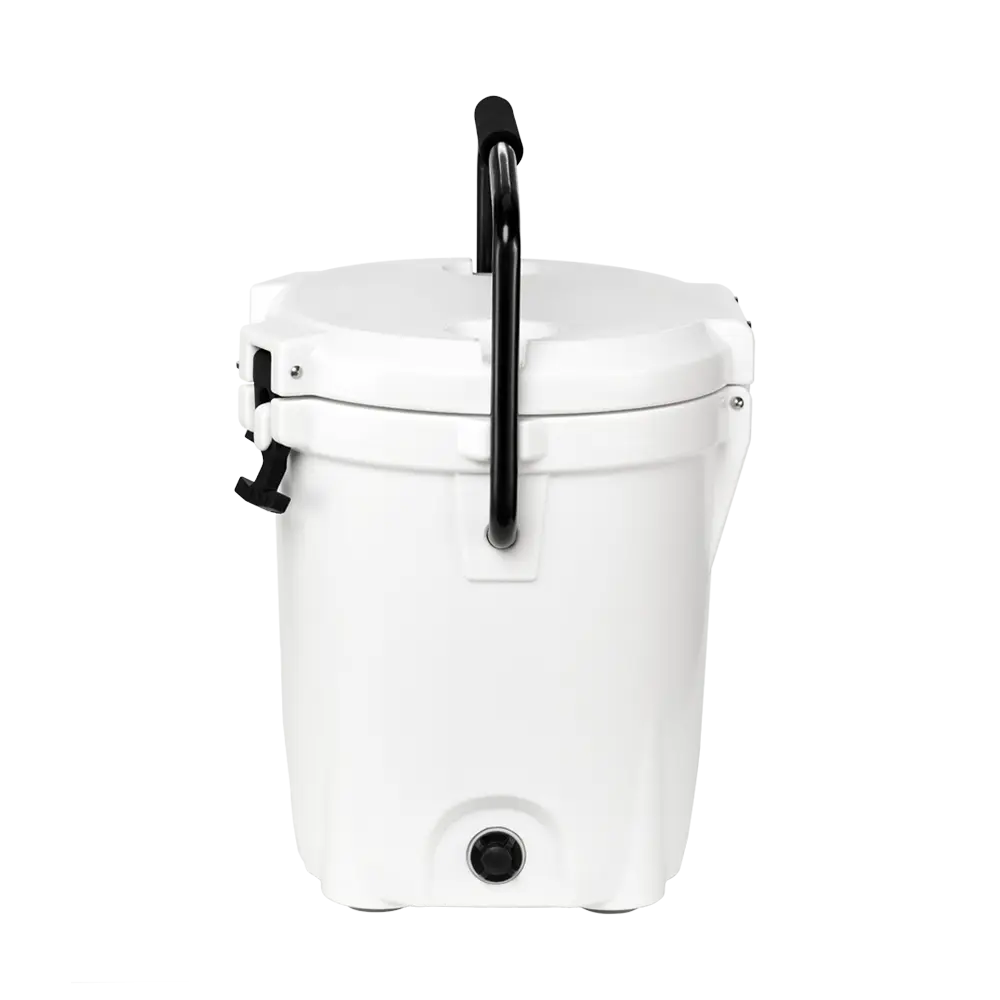 Side view of LAKA 20-quart cooler with sturdy carry handle