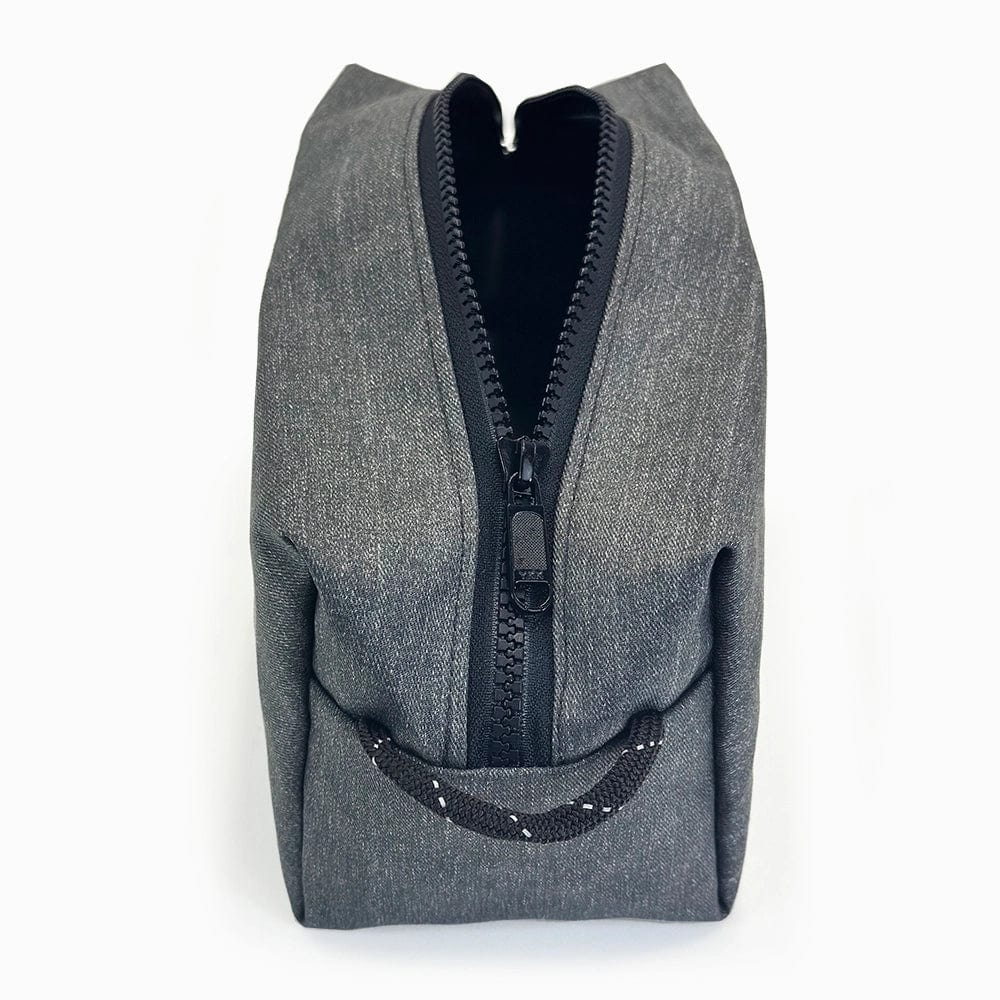 Travel Kit & Toiletry Bag Aviator - Travel Kit & Toiletry Bag