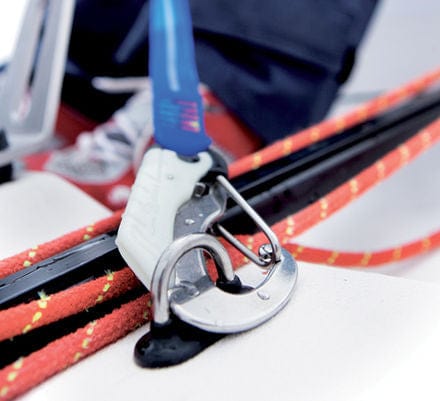 Tethers, Harnesses & Jacklines Elastic tether - Releasable - 2M + 1M fixed line - 3 hooks