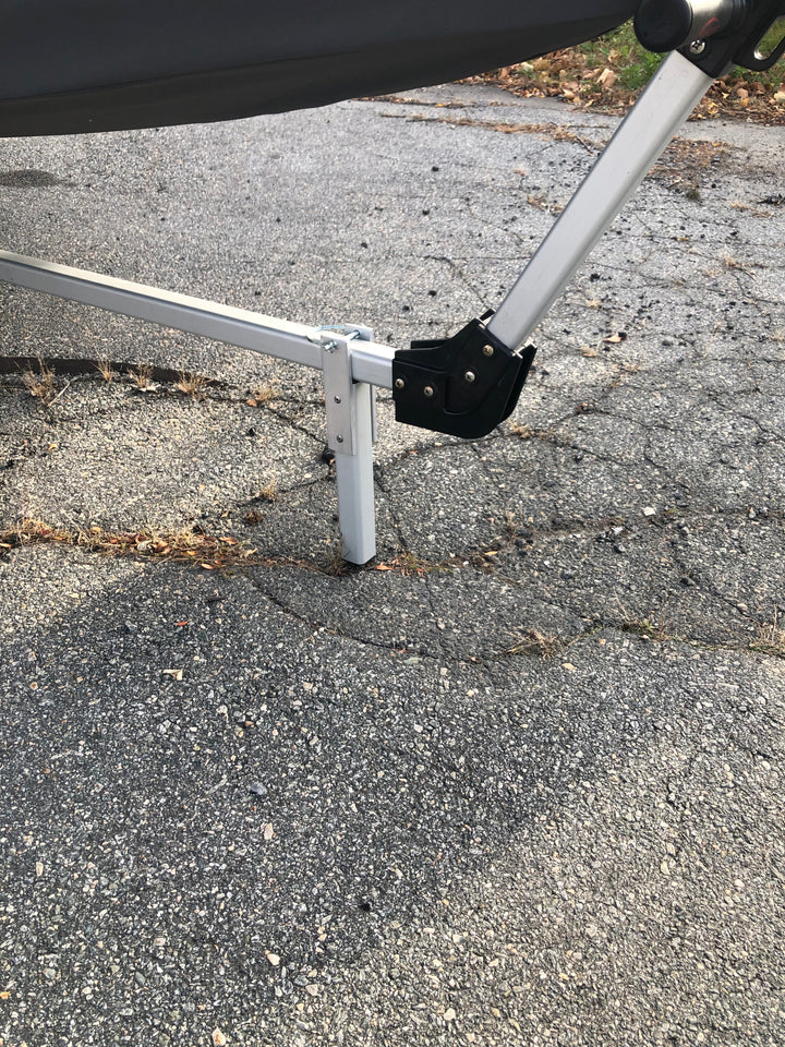 Dynamic Dollies Kickstand