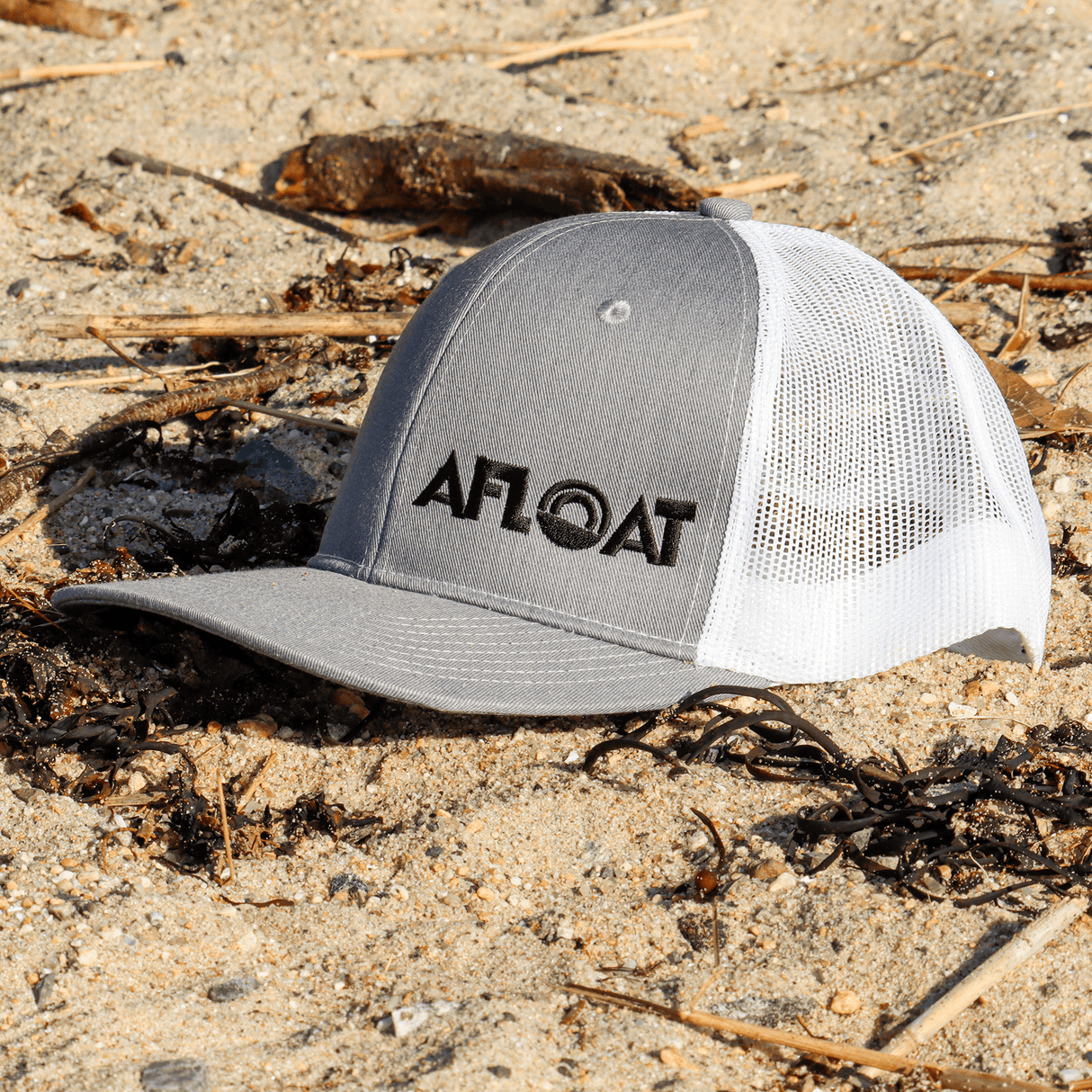 Snapback Heather Grey AFLOAT Snapback Trucker Hat